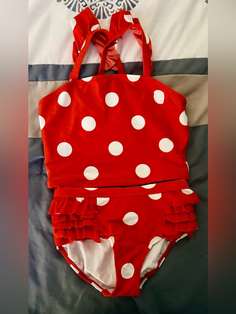 Hanna Andersson 2pc swim - Top size 140; Bottoms are 130